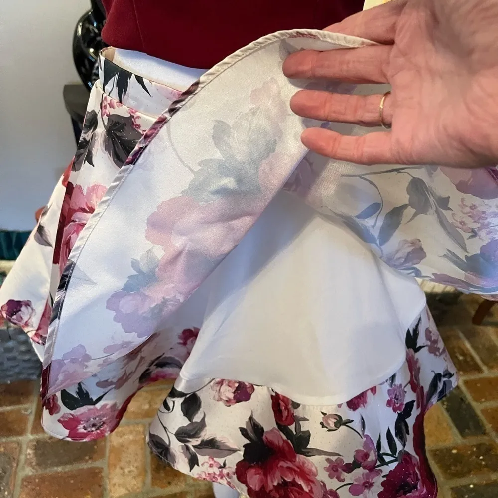 City Triangle 2 piece set with burgundy backless top & full pink floral skirt. - Image 2