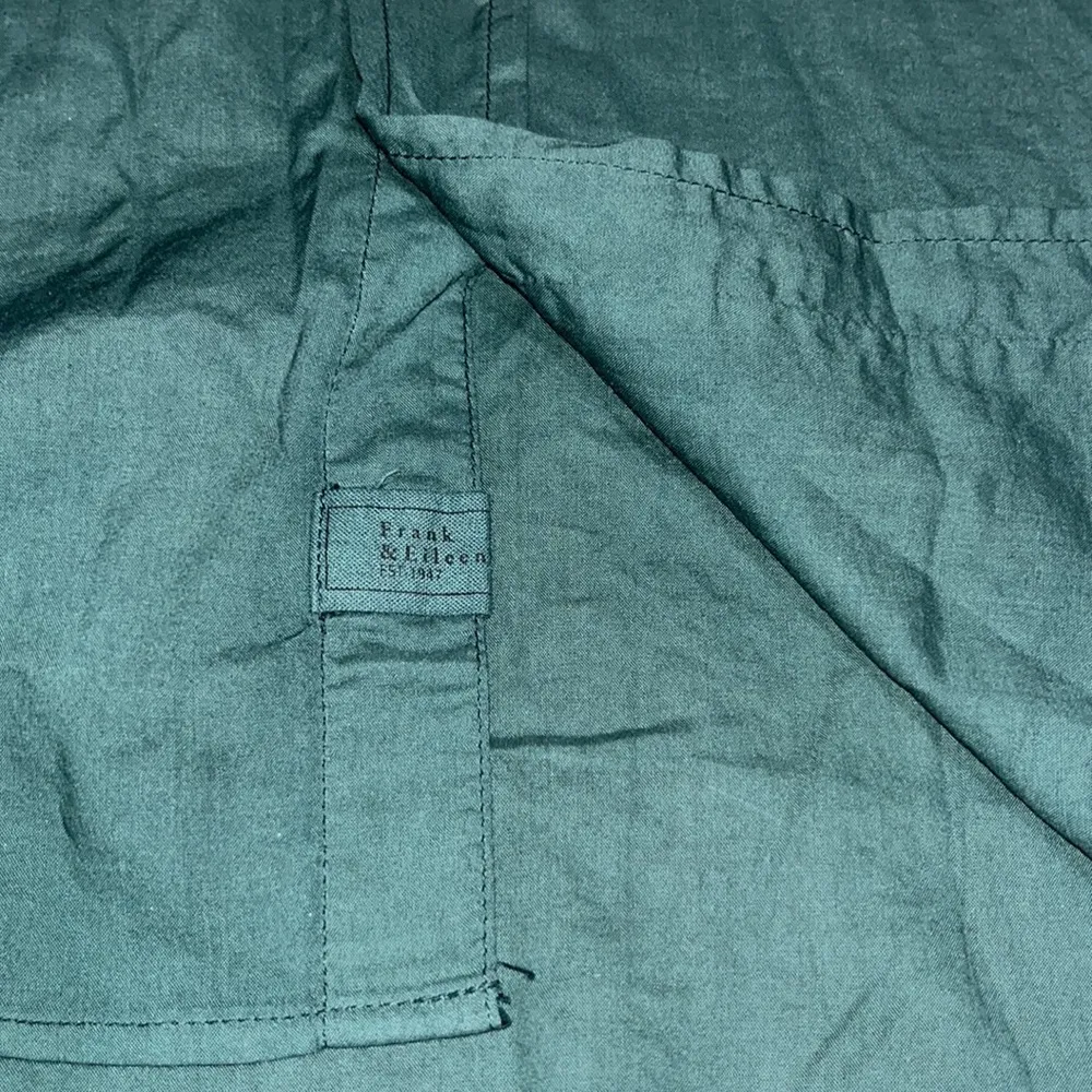 Frank & Eileen Eileen Relaxed Button-Up Featherweight‎ Forest Green XS - Image 9