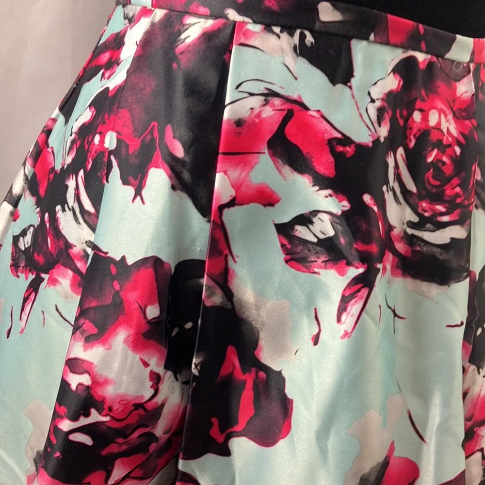 Blondie nites by Stacy Sklar floral print skirt size 1 (xtra small) - Image 2