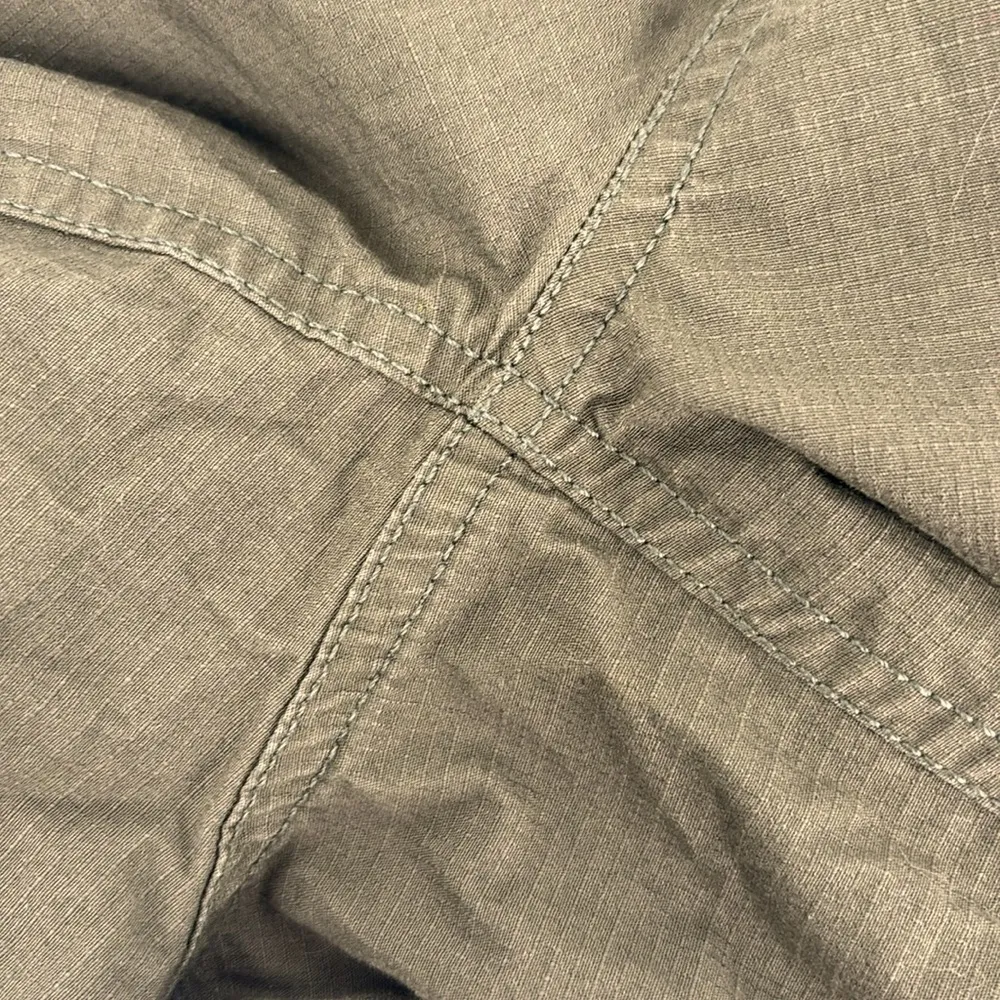 Vuori Vintage Ripstop Pant Women’s Size Small in Dark Oregano Green / Brown - Image 8