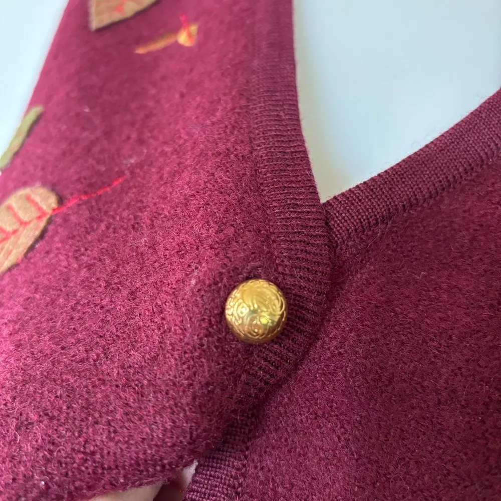 Classic Elements Maroon Fall Leaves Embroidered 100% Wool Vest Size L - Image 8