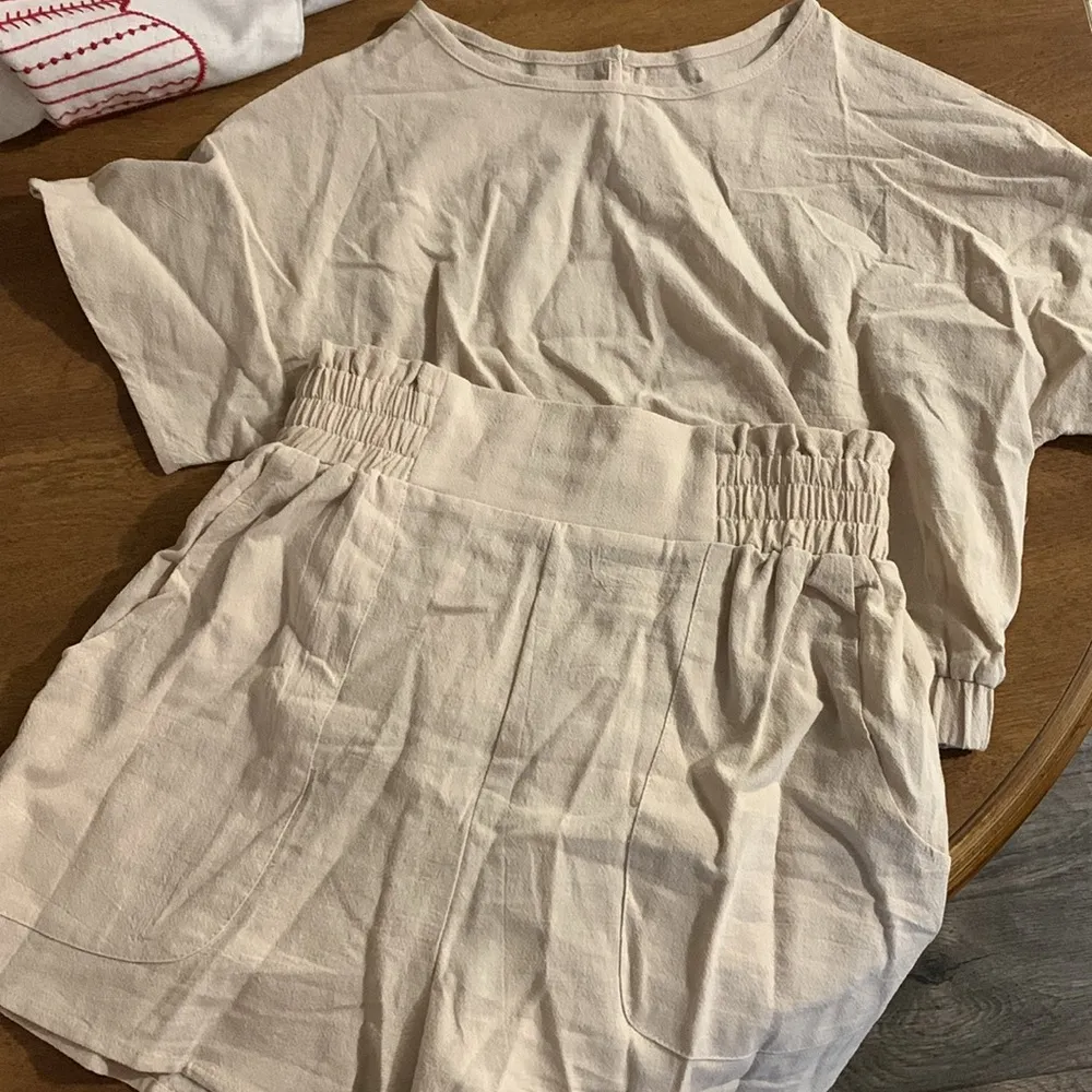 new 2 piece tan summer set - Image 3