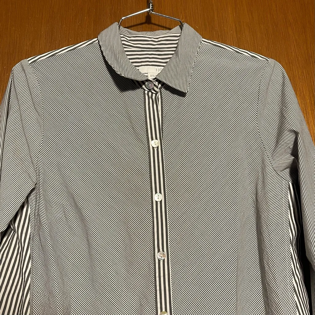 J. Jill Woman's Striped Casual Button Down Petite Dress Shirt Size XSP - Image 2