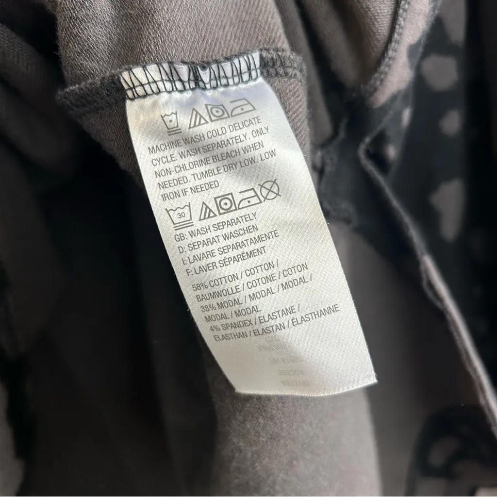 Rachel Hollis Black/Grey Made for More Acid/Stonewash Crewneck Sweatshirt Medium Black - Image 10