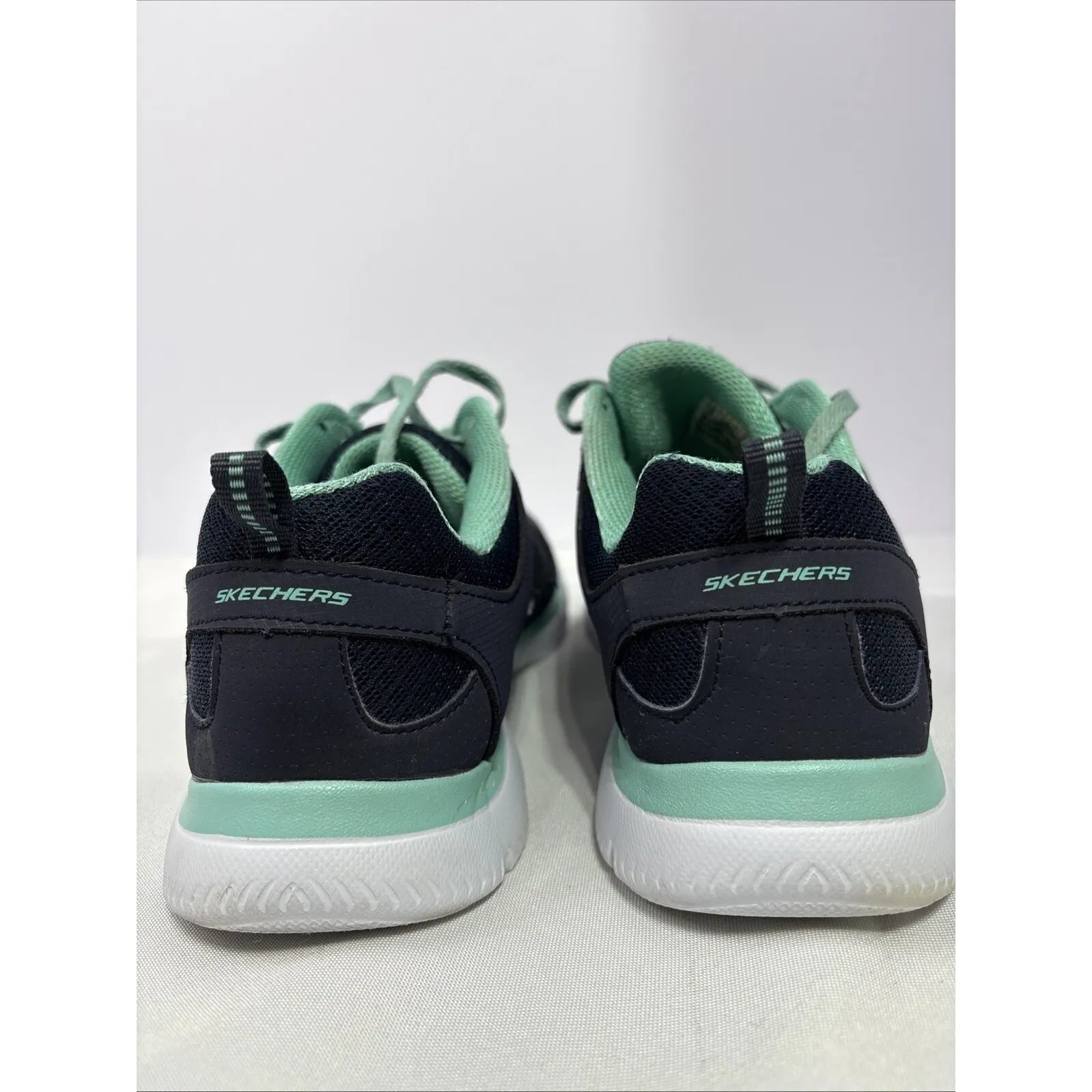 Skechers Women's Lite Weight Memory Foam Sneakers Size‎ 10 Shoes Navy Teal - Image 4