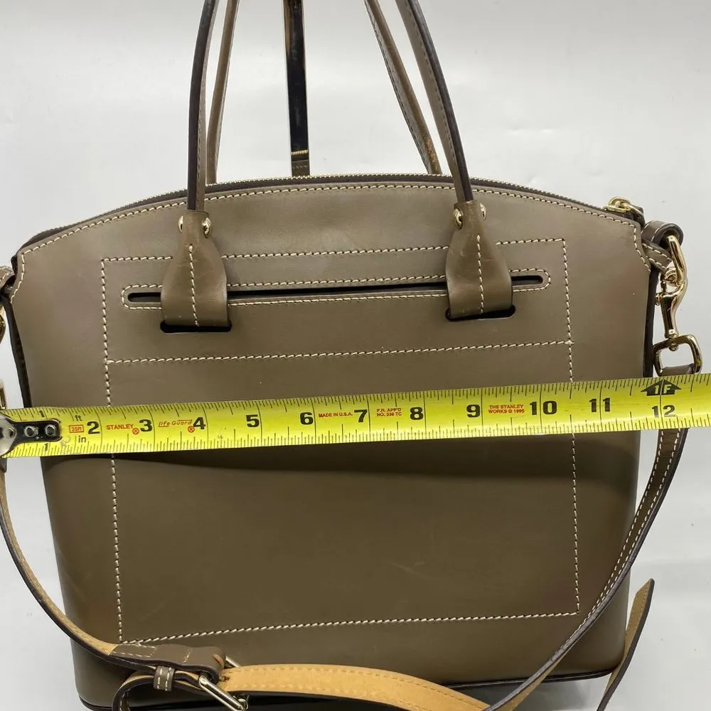Dooney & Bourke L Size Khaki Leather Shoulder Bag - Image 4