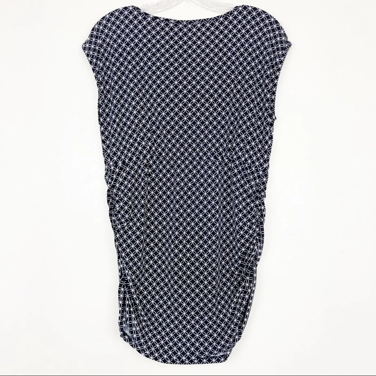 Motherhood Maternity black and white printed shirt Sz M - Image 4