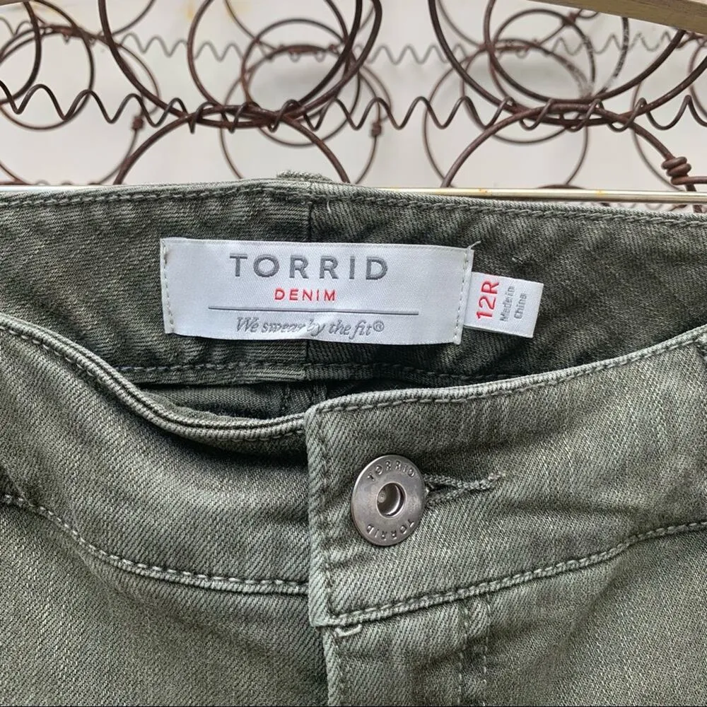 Torrid Boyfriend Jean distressed olive size 12R - Image 2
