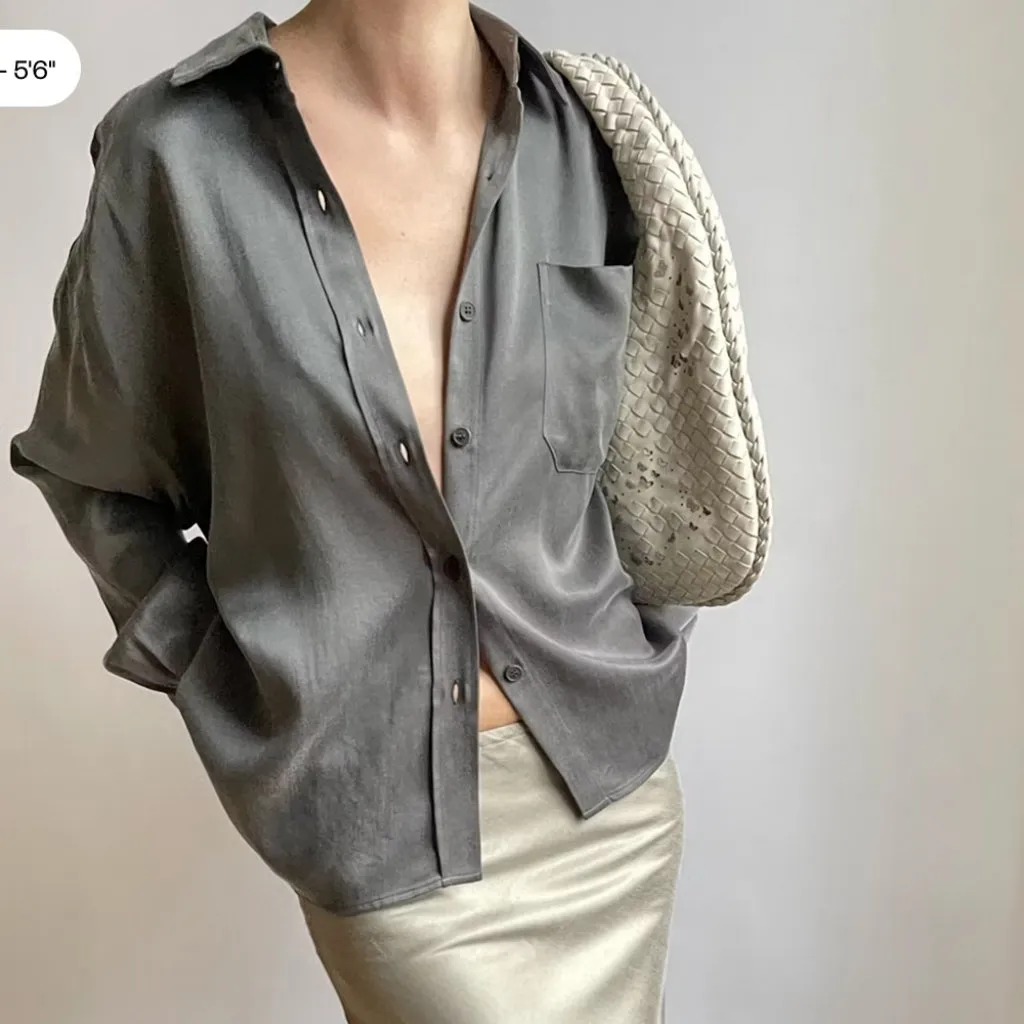 Djerf Avenue On The Go Blouse Storm - Image 4