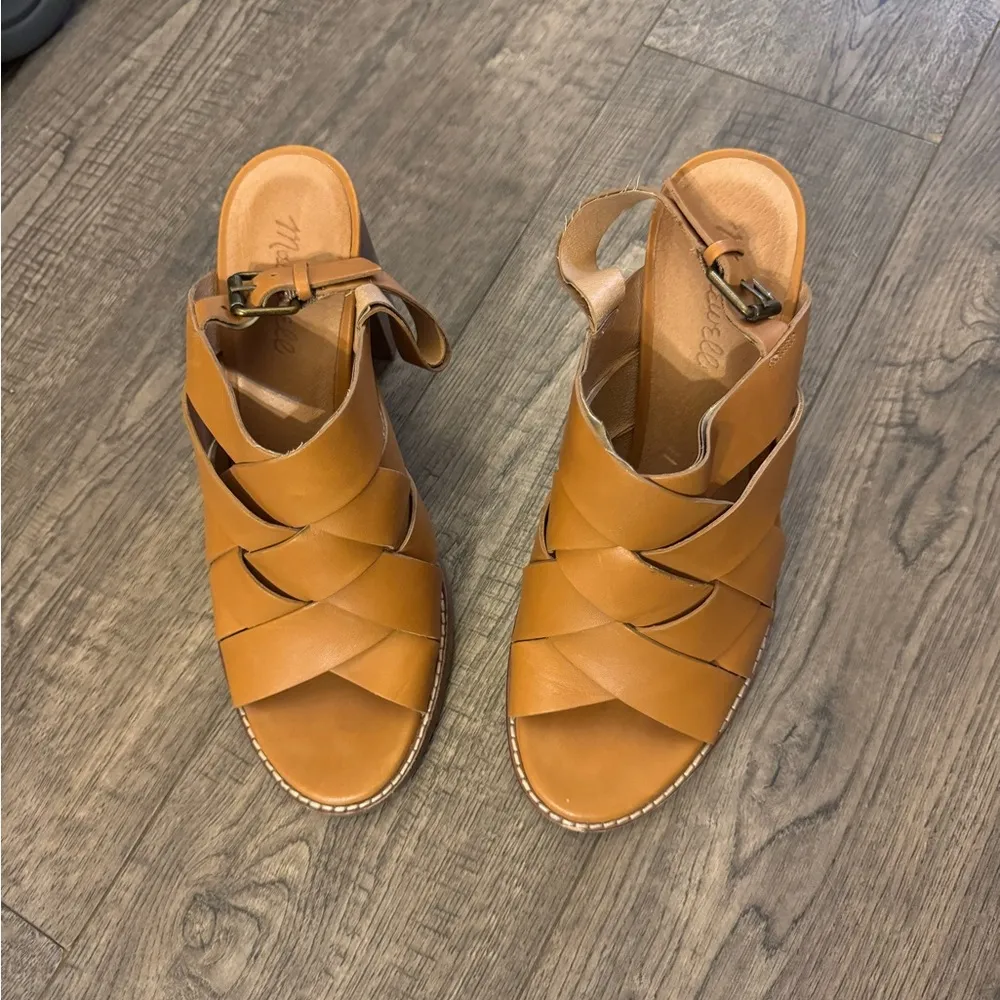 Madewell The Cindy Sandal- Desert Camel- Size 9 - Image 5