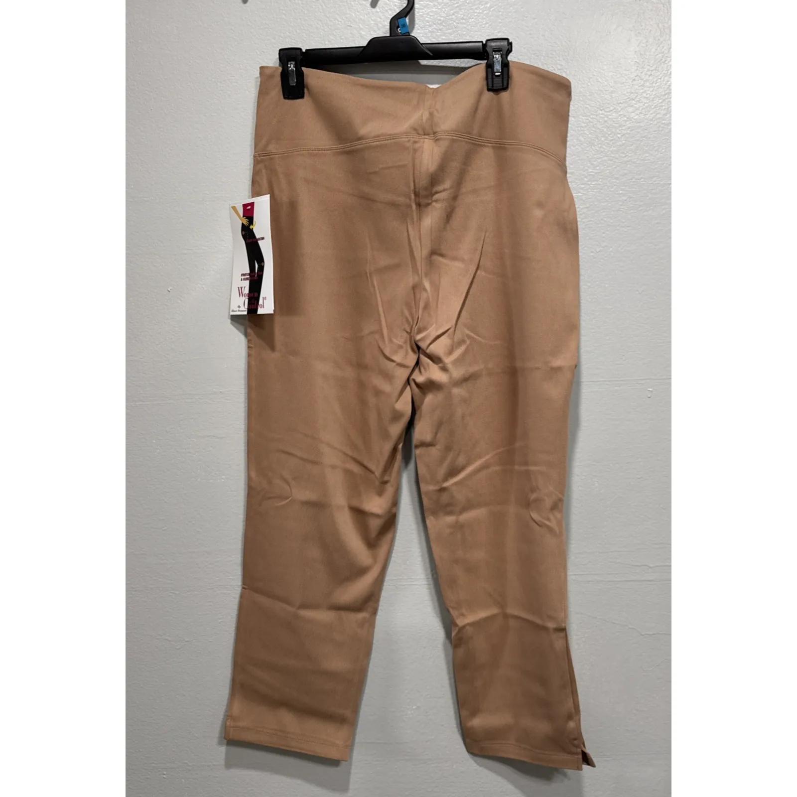 Women with Control St. Tropez Twill Ankle Pants Champagne Sugar 18 Plus A510320 - Image 4