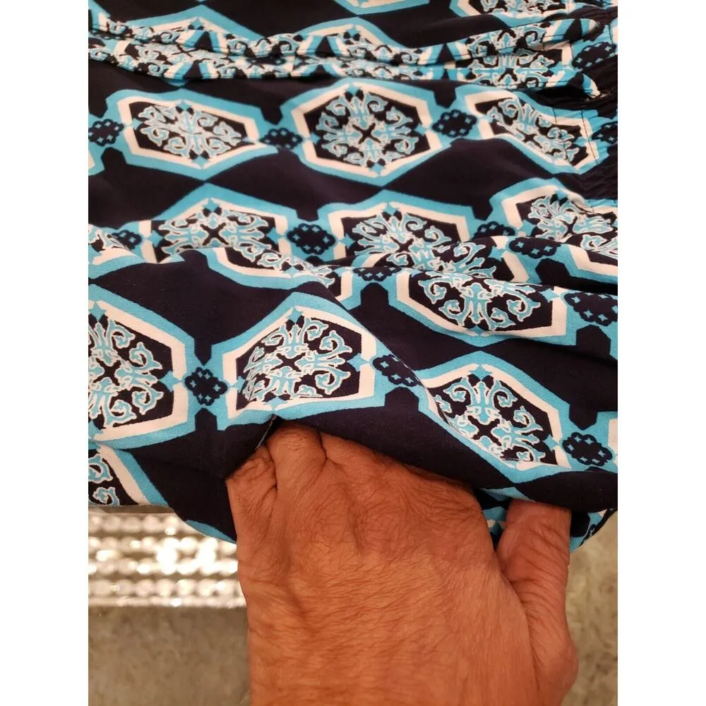 Crown & Ivy Women's Blue & White Floral 100% Rayon Wide Leg Loose Fit Pants 1X - Image 8