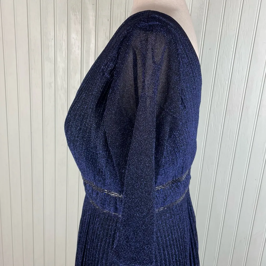 NEW Nox Anabel Deep V - Image 6