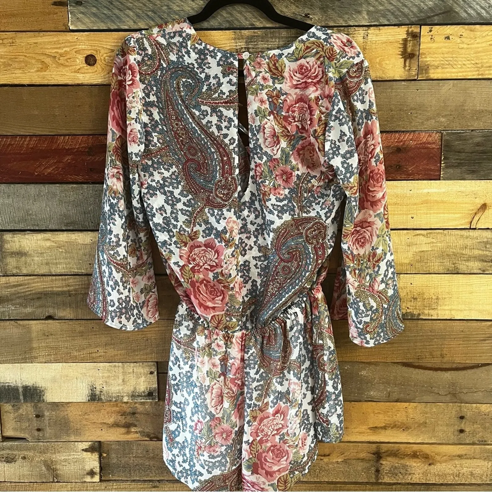 Show Me Your MuMu Tile‎ Tie Romper Size Small - Image 2
