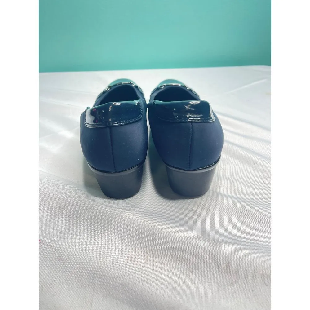 Dressbarn Patent‎ Leather Flats with Buckle Accent S-141 - Image 4