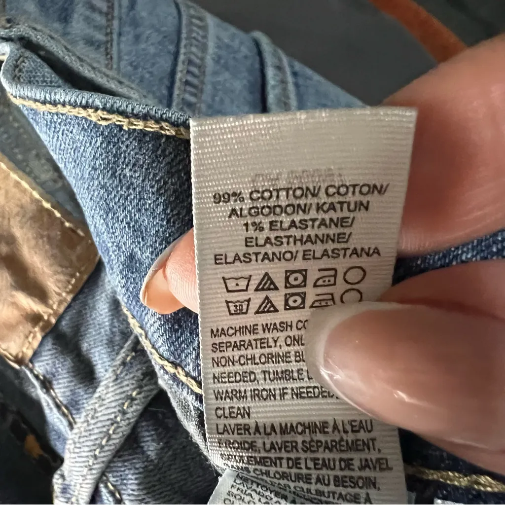 Lucky Brand Sweet Crop Vine Embroidery Hem Denim Jeans - Image 12