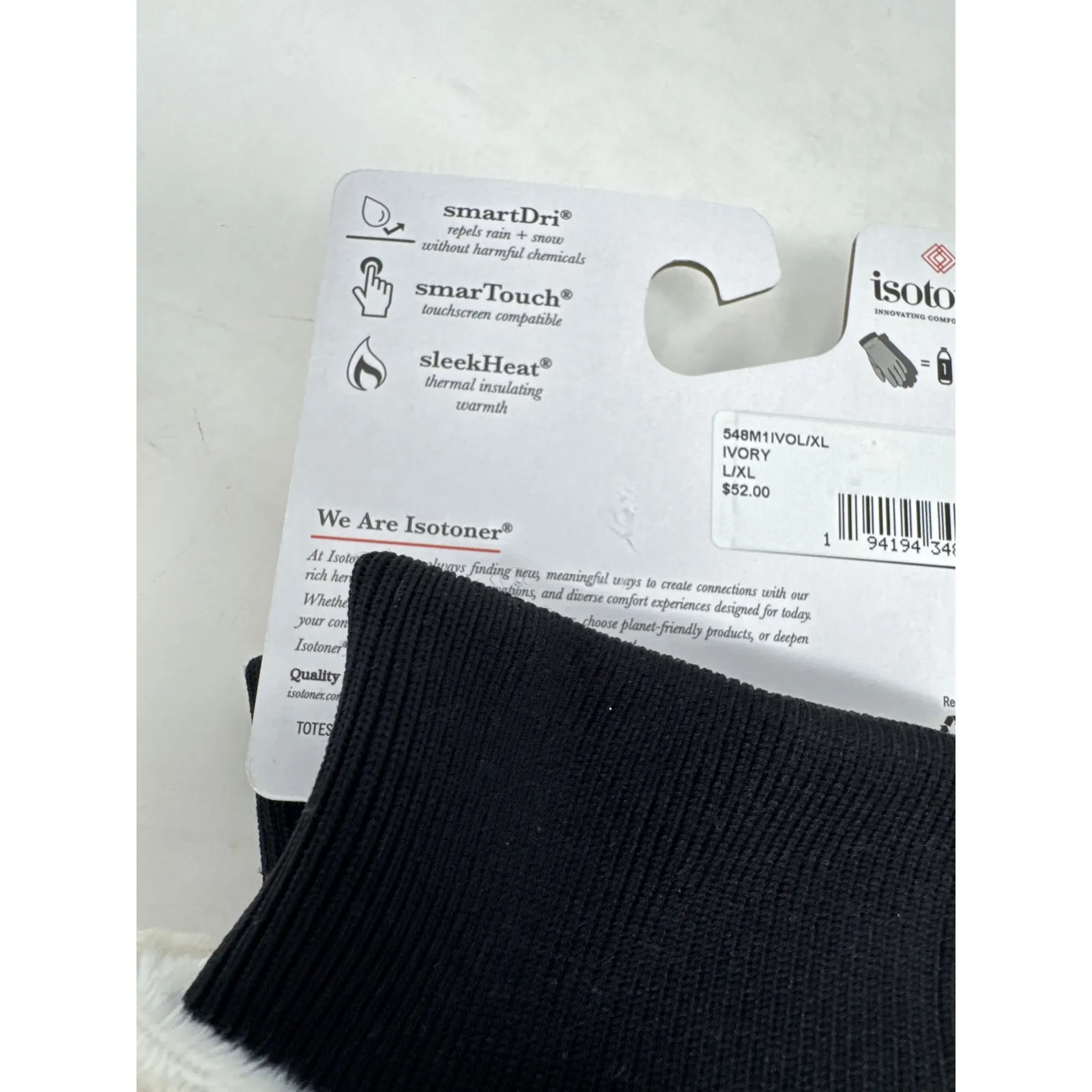 Brand New Isotoner Women's L/XL White Snow Gloves Repels Rain Snow Smart Dry - Image 6