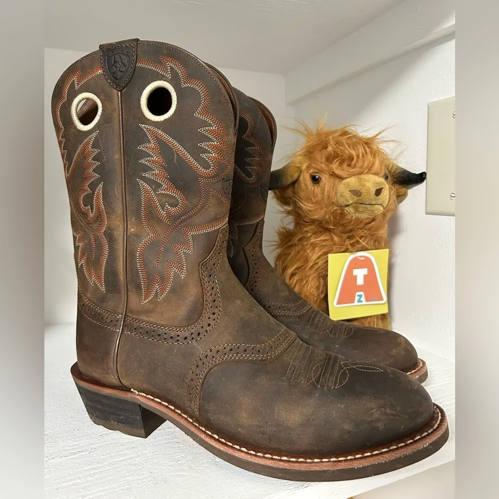 Ariat Women’s Dark Brown Western Boots like new ! - Image 3