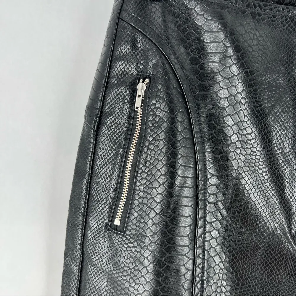 Urban Outfitters Alexa Faux Leather Reptile Print Exposed‎ Zipper Fly Moto Pant - Image 6