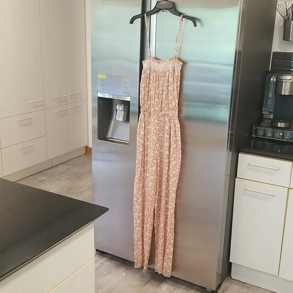 💕FAHERTY💕 Renata Floral Jumpsuit ~ Coral Nusa Floral Small S NWT - Image 11