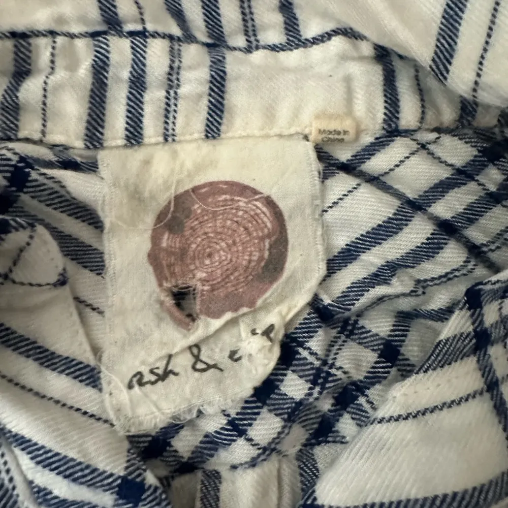 Ash and ember flannel - Image 3