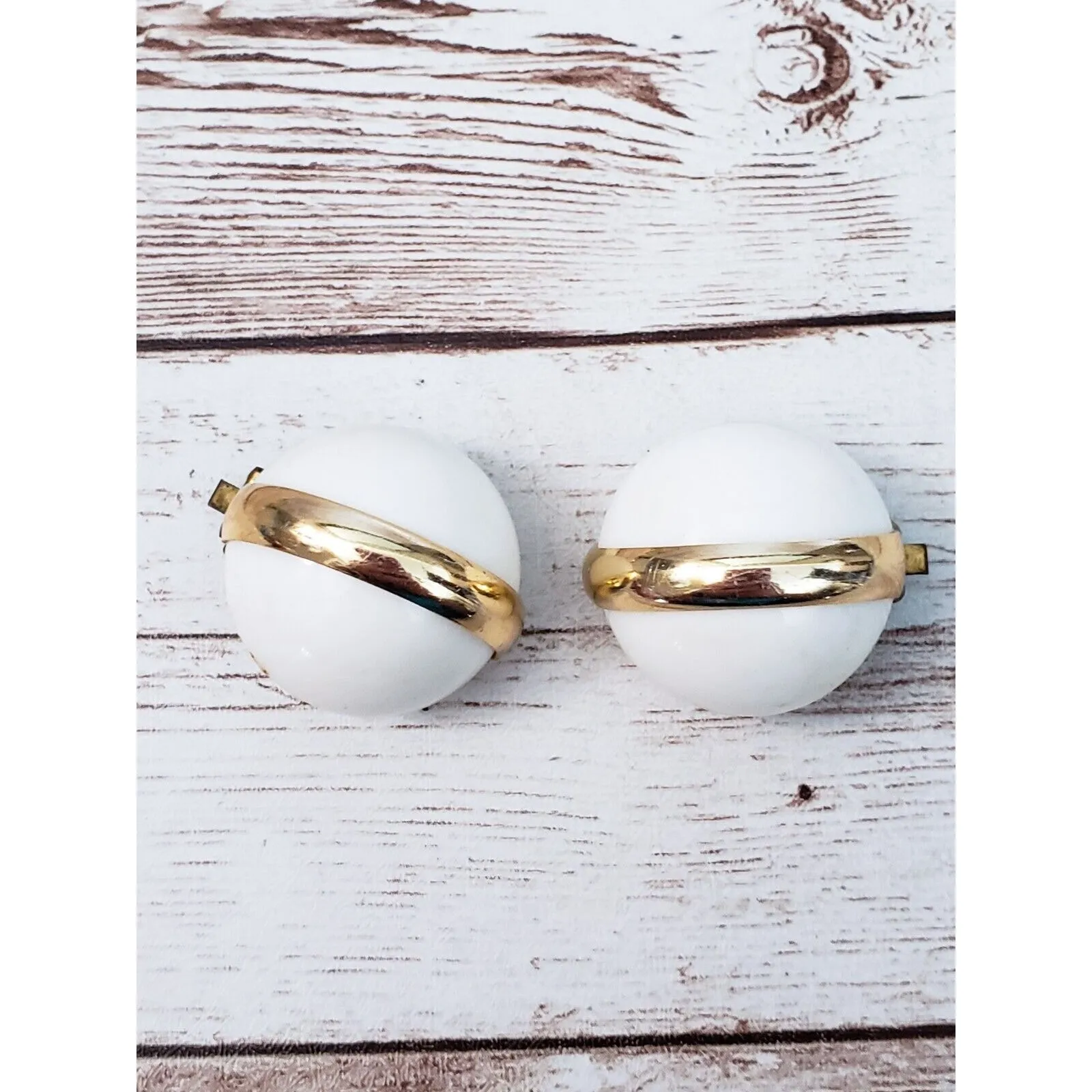 Vintage Clip On Earrings Domed Circle White with Gold Tone Line Retro - Image 2