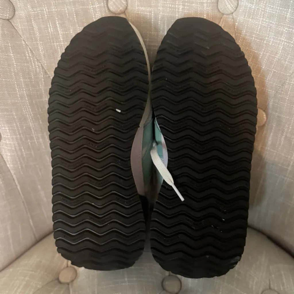 New Balance 237 Women's Sneakers - Image 8