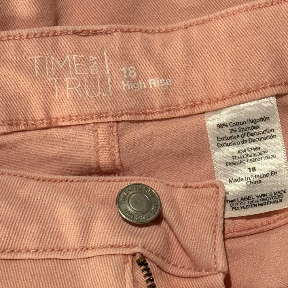 Time & Tru SZ 18 Hi-Rise Jean Shorts Distressed Frayed Hems Floral Patches Pink - Image 8
