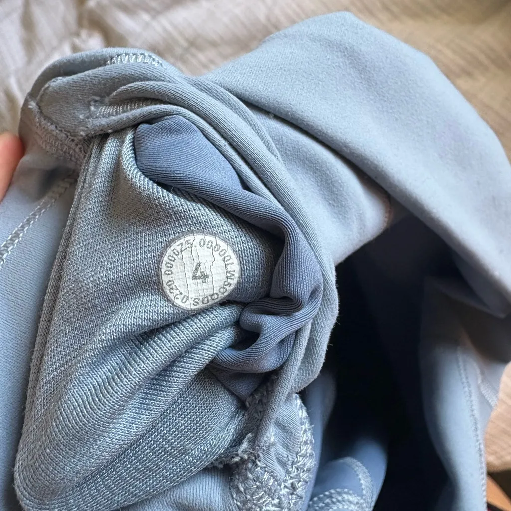 Lululemon Athletica Chambray Wunder Train High-Rise Leggings - Image 4