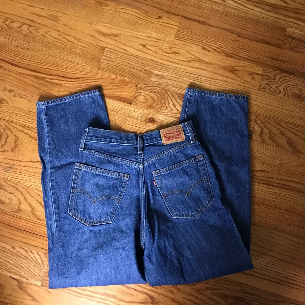 Levi's 94 Baggy Women's Blue Jeans - Image 8