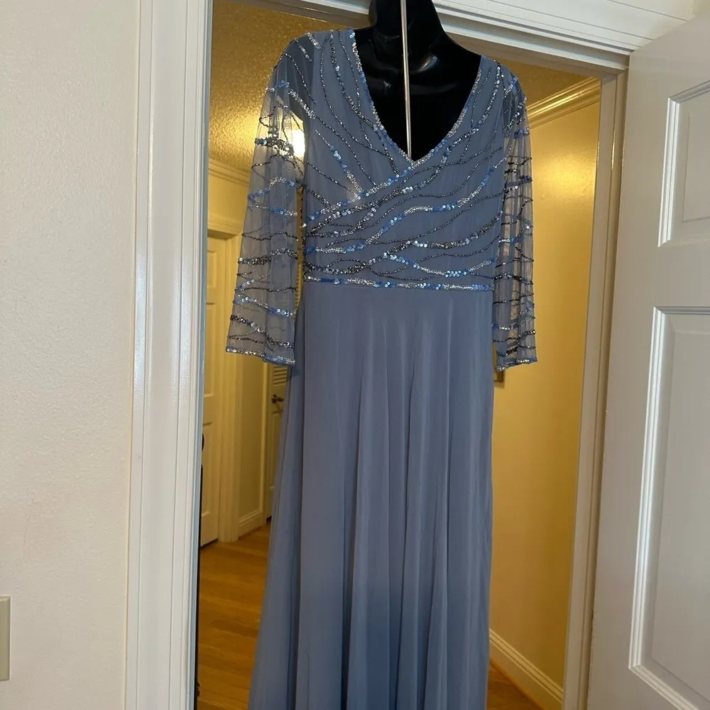 Jkara Slate Blue/Gray 3/4 Sheer Sleeve V Neck Beaded Bodice Dress Size 6P NWT - Image 7