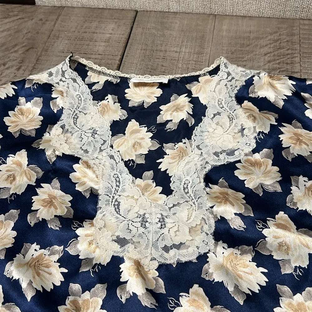 Barbizon Vintage Night Gown Blue Floral Lace Size L - Image 3