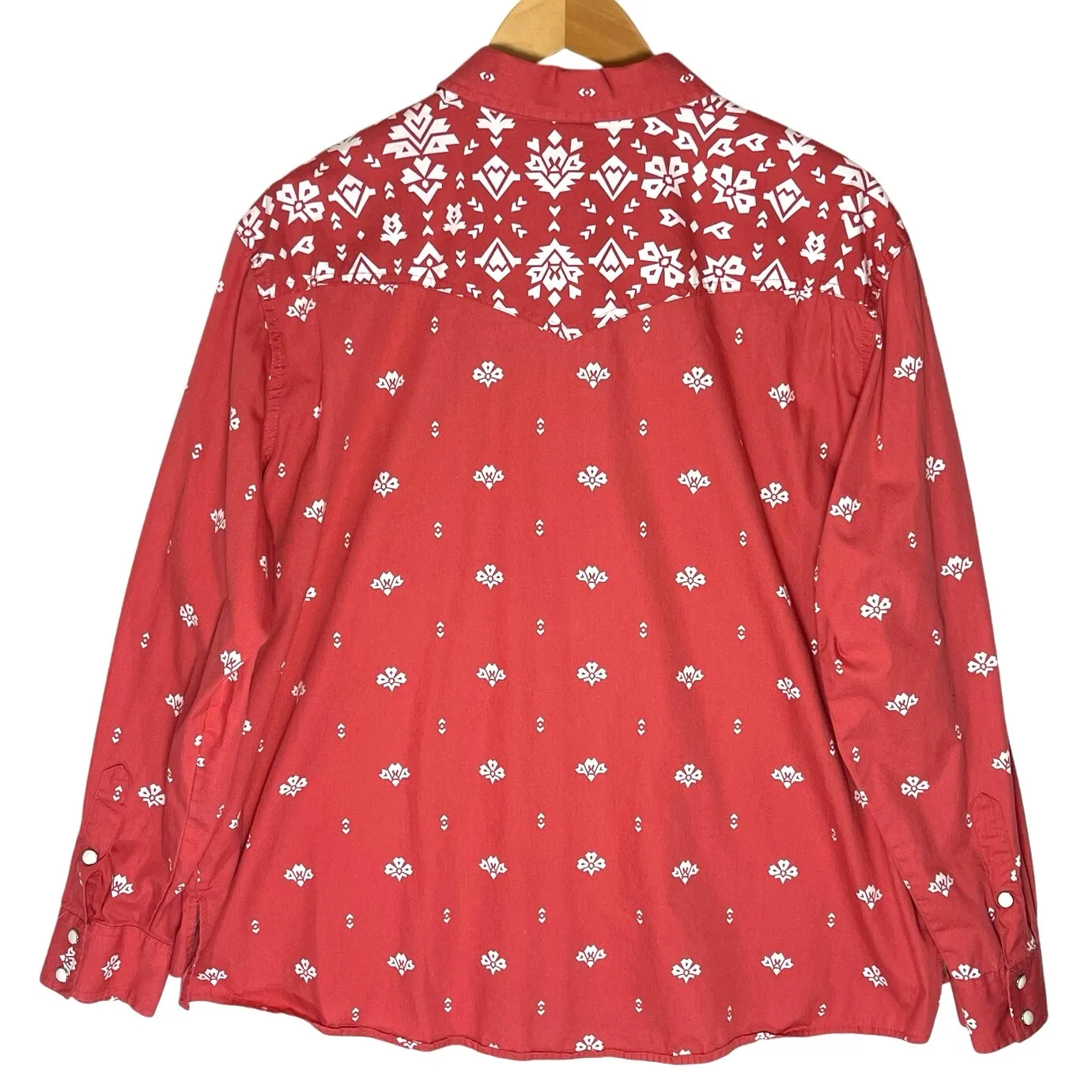 WRANGLER Retro Women’s Coral and White Snap front western shirt XL - Image 4