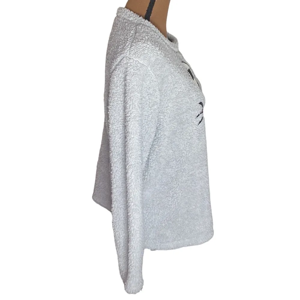 Disney Nightmare before Christmas fuzzy Sherpa sleepwear longsleeve top size S - Image 3