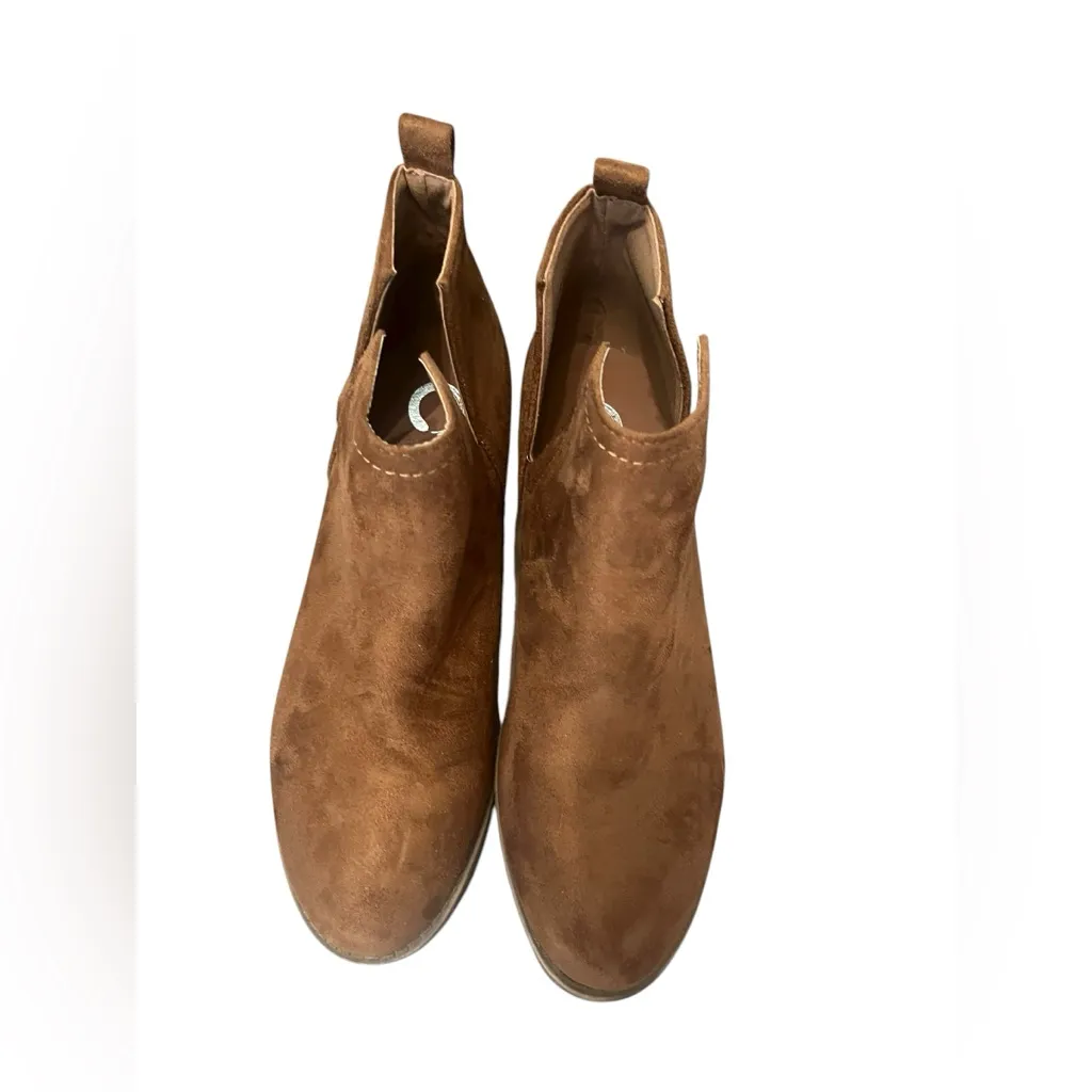 Journee Collection Rimi Brown Faux‎ Suede Block Heel Ankle Booties Size 9 - Image 7