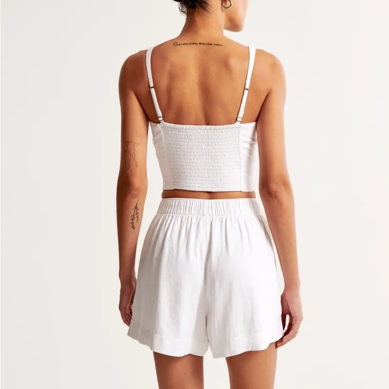 Abercrombie & Fitch White Linen Shorts - Size XL - Image 2