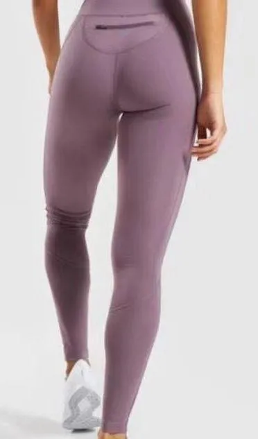 Gymshark Gmyshark Running Leggings Medium  - Image 2