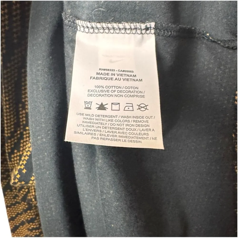 Nike Women's Gold Foil & Black Long Sleeve Crewneck  Athletic Sporty Top Sz 3X - Image 3