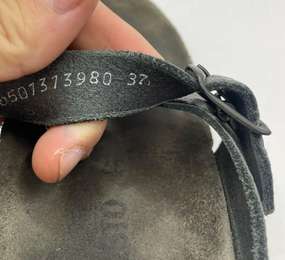 Mephisto Helen silver leather toe ring sandals size 37 US 7 - Image 4