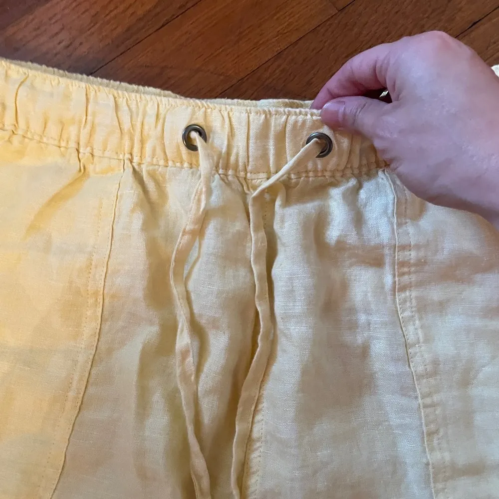 C & C California Butter Yellow 100% Linen Casual Pull On Shorts - Sz XL 💚🎀 - Image 4