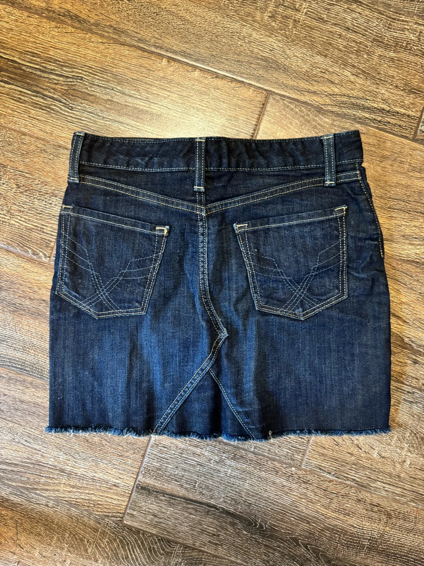 Gap dark wash jean skirt - Image 2