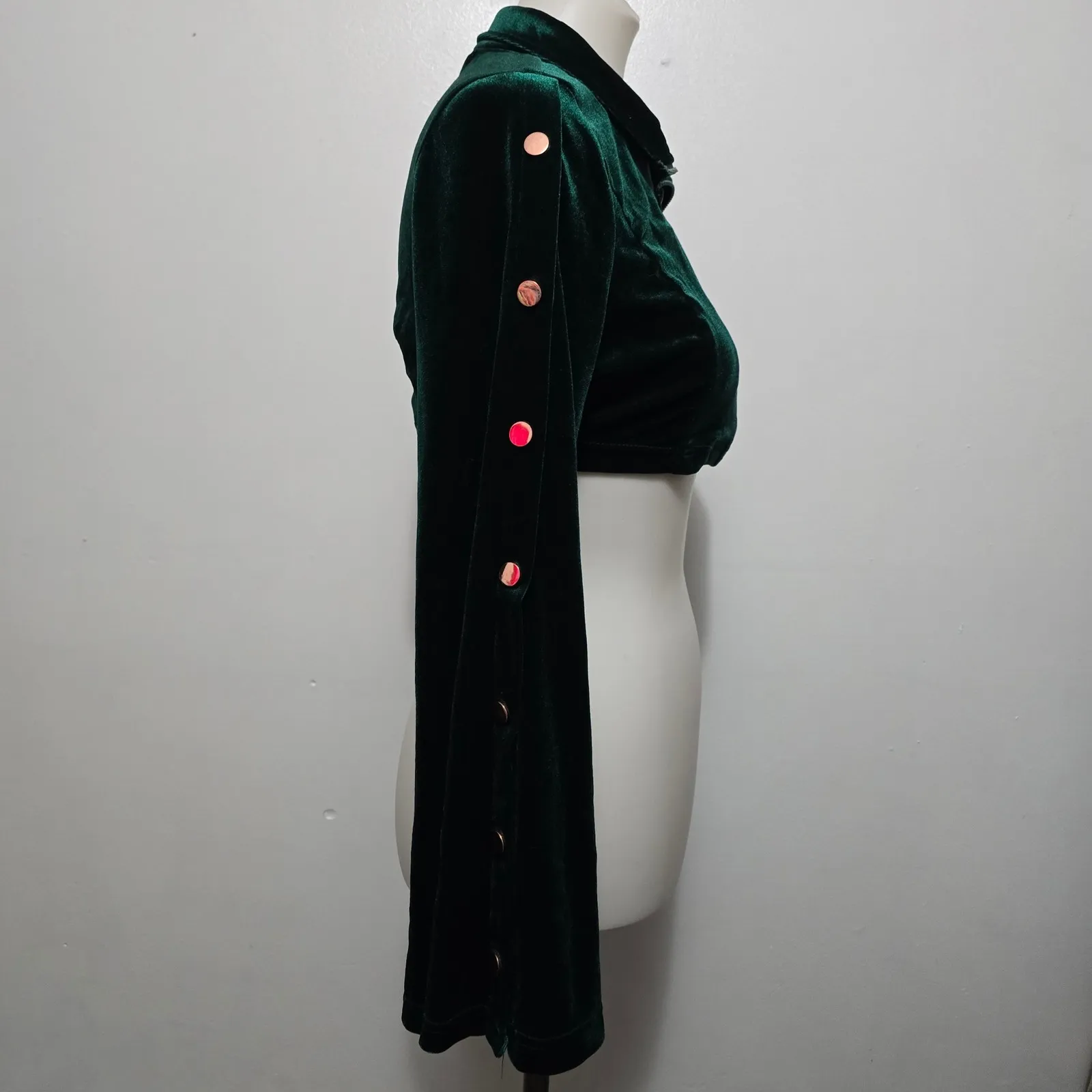 Hot & Delicious Emerald Velvet Cropped Top Bell Sleeve Full Zip S Glam Edgy Sexy - Image 4