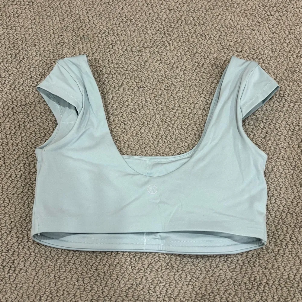 NWOT Gilly hicks sports top - Image 6