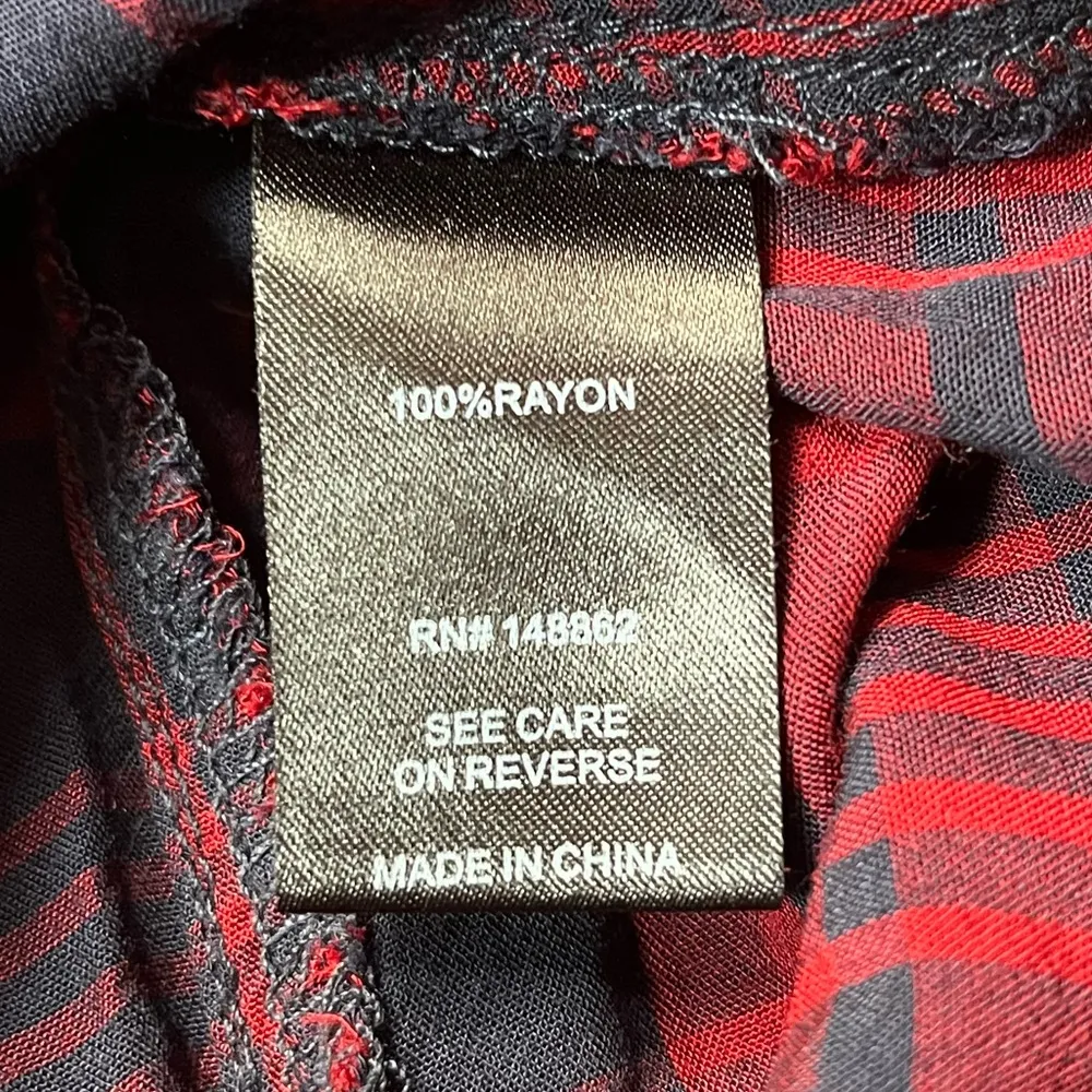 Torrid  Plaid Dolam Button Down Blouse Blue Red Size 2 - Image 7