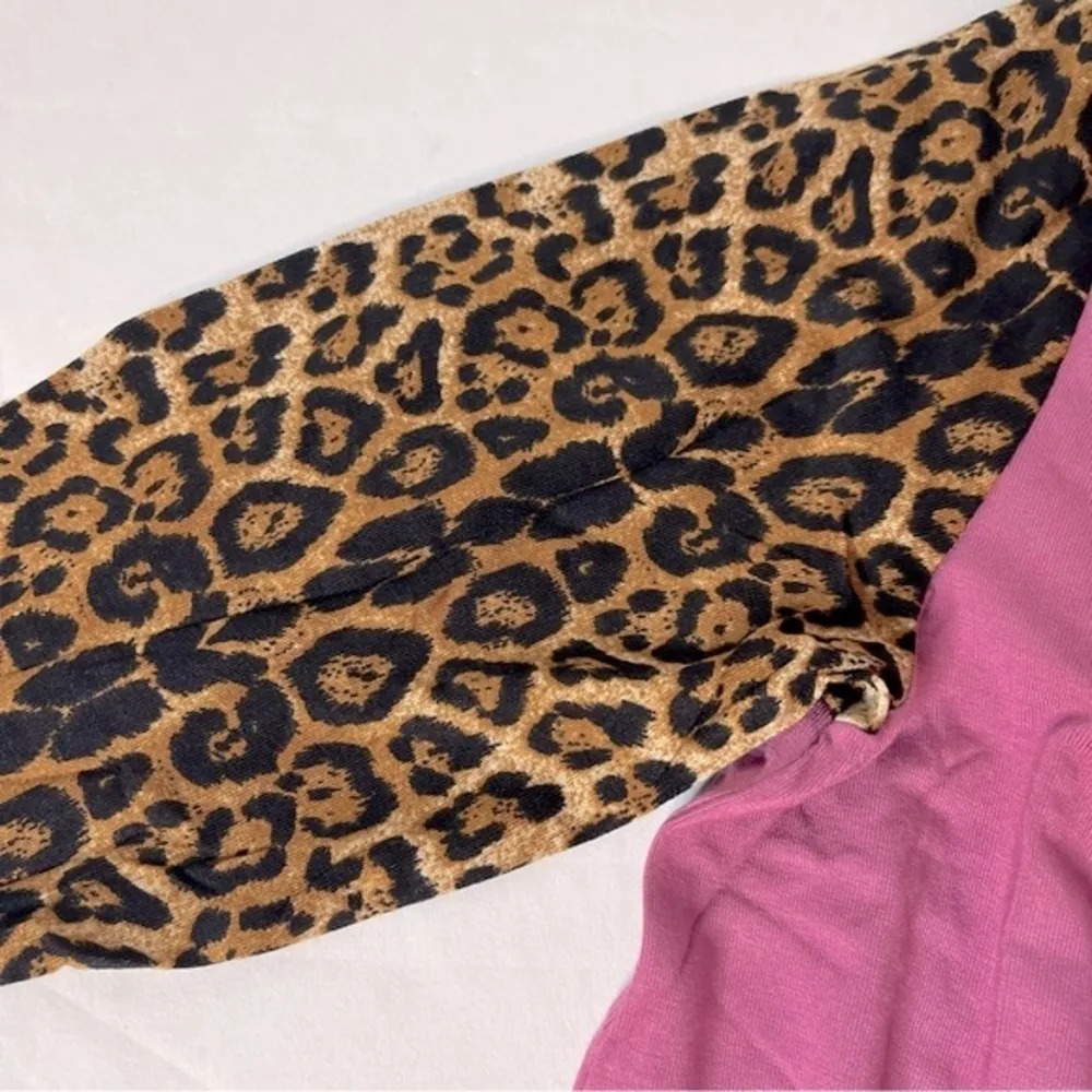 VIISHOW Women’s Long Sleeved Leopard Print Mauve Blouse w Necklace Size M New! Purple Size M - Image 6