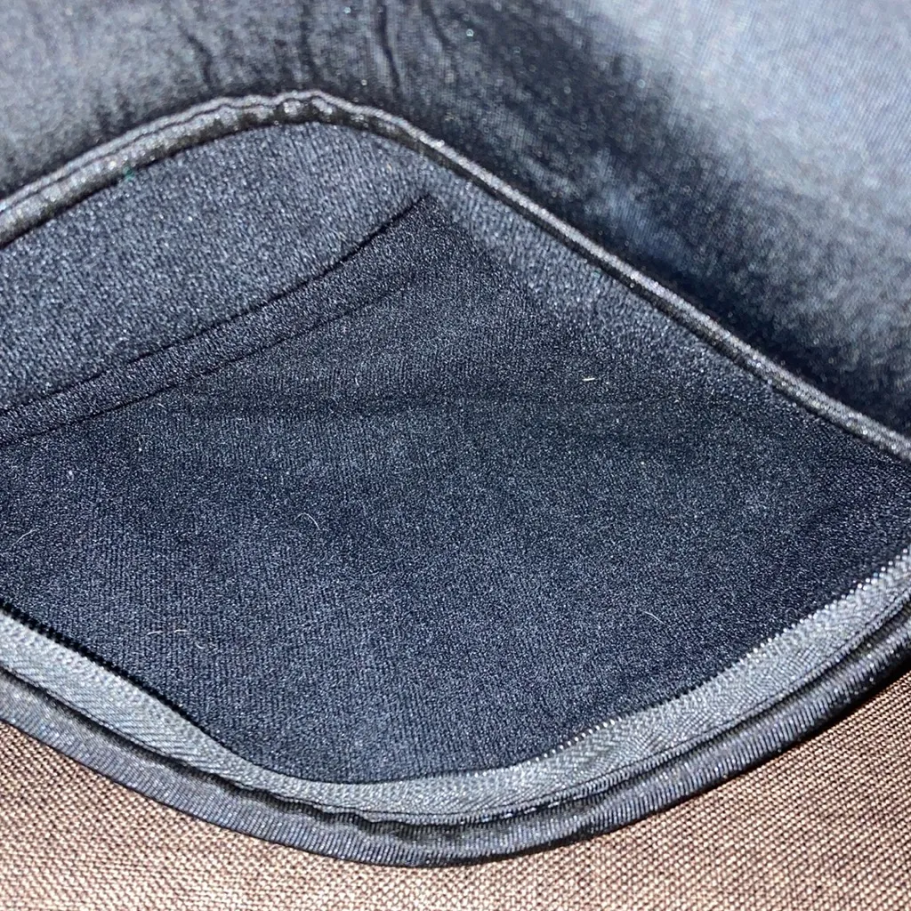 Samsonite Black Zipper 15” Laptop Computer Carrying Case Crossbody Bag - Image 6