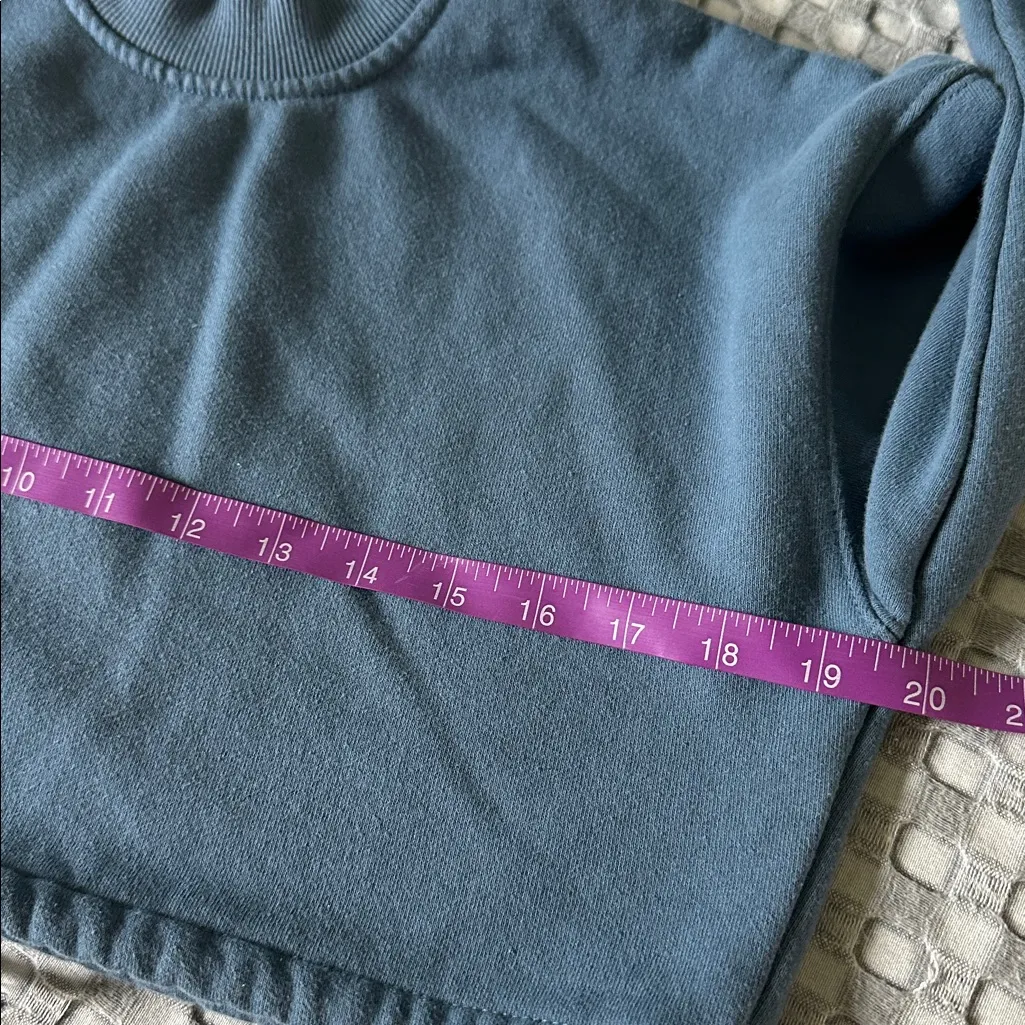 ZARA  Cropped Sweatshirt - Image 5