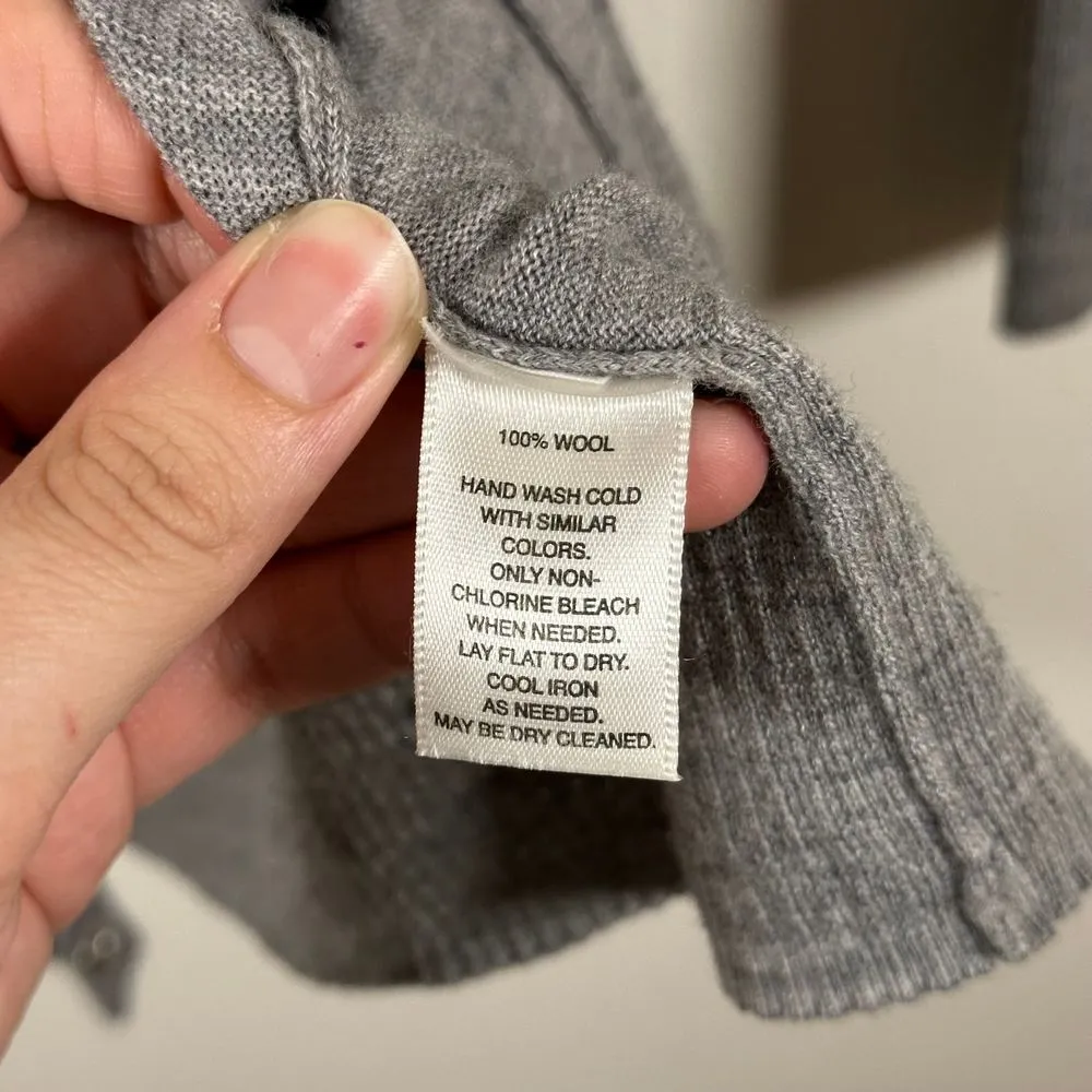 White House Black Market 100% Merino Wool V Neck Button Cardigan‎ - Image 6