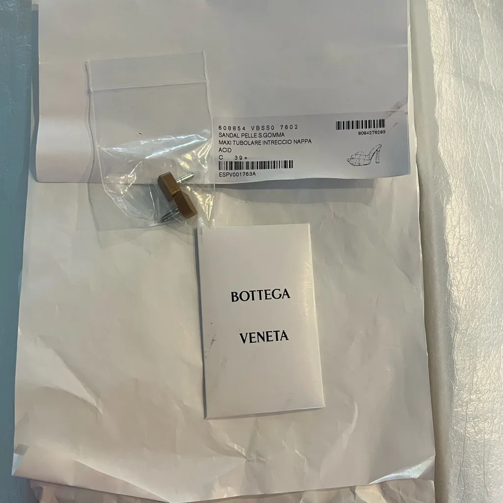 Bottega Veneta Sandal Pelle S Gomma Leather Heel New Size 39.5 $1200 - Image 12