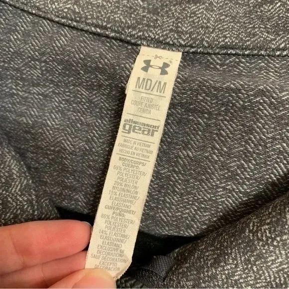 Under Armour Jacket Womens Medium Gray Full Zip Jacket Athletic‎ All Season Gear - Image 3